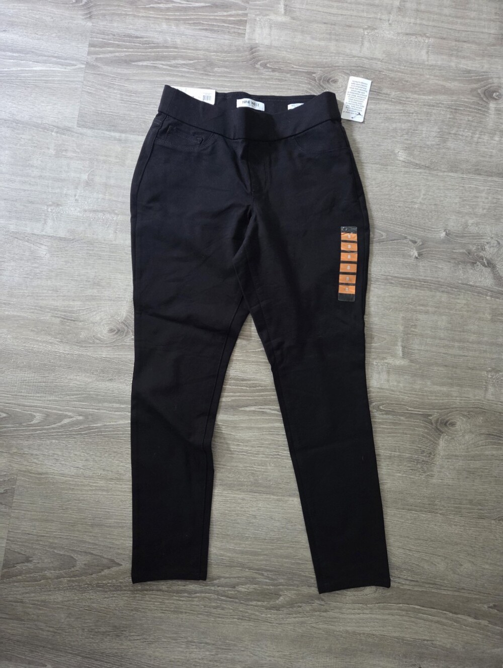NWT Nine West Pants, Size 8 Pull Ons